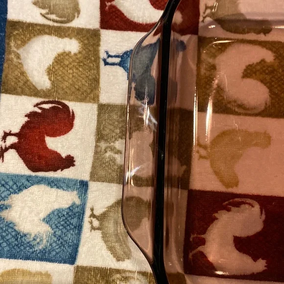 Vintage 3-Quart Oblong Cranberry Glass Pyrex Baker - Picture 10 of 15